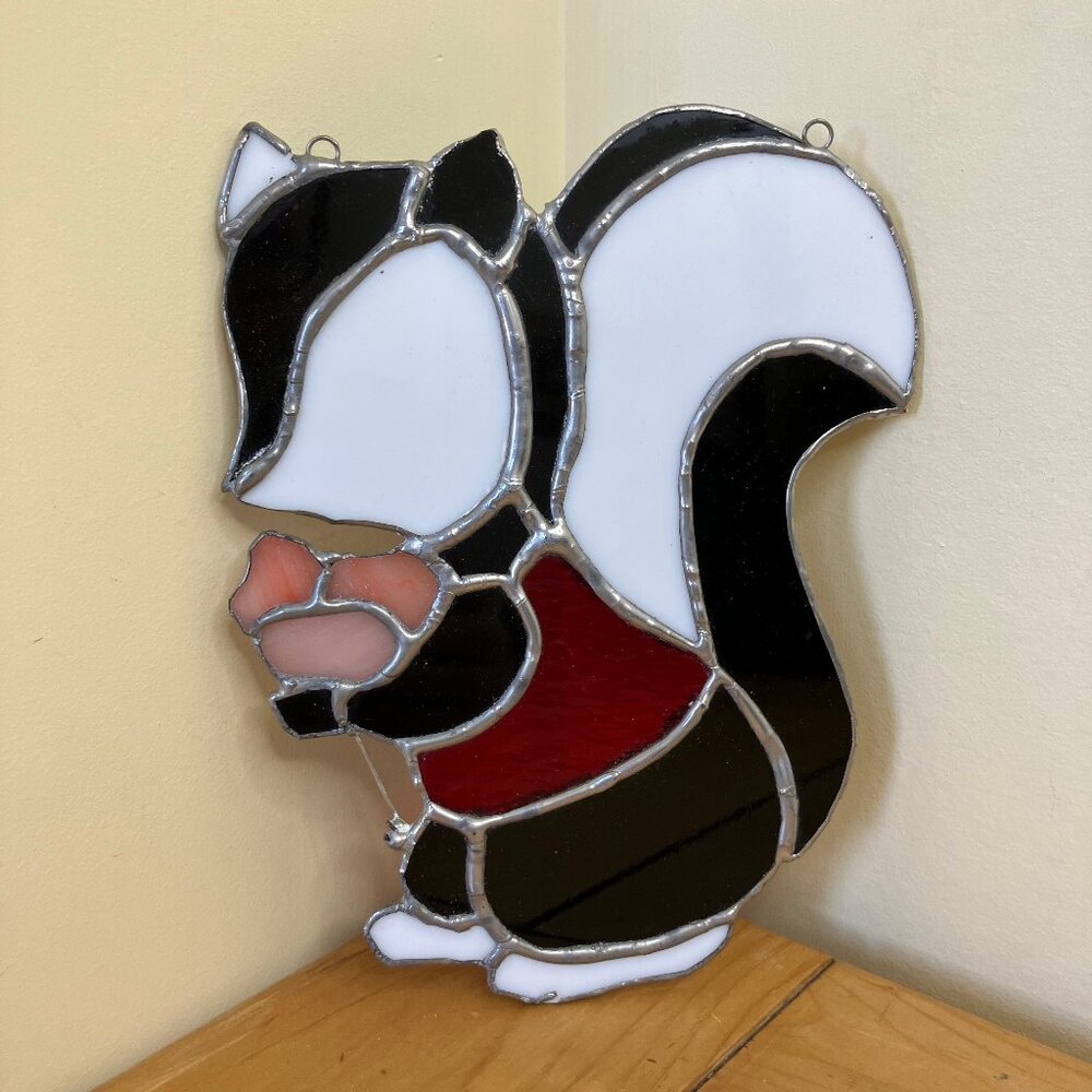 Hand Made Stained Glass Skunk with Flower Window Suncatcher Decoration 7.5" tall